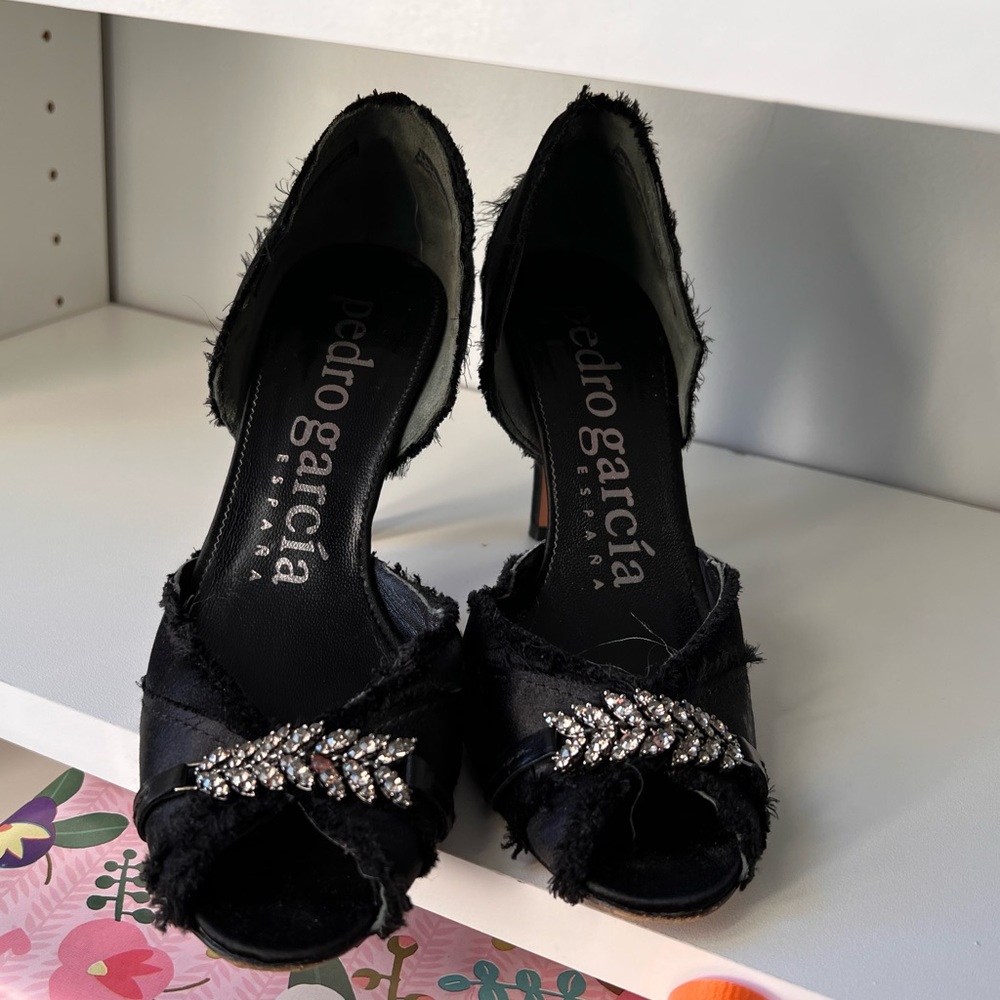 Pedro Garcia heels
